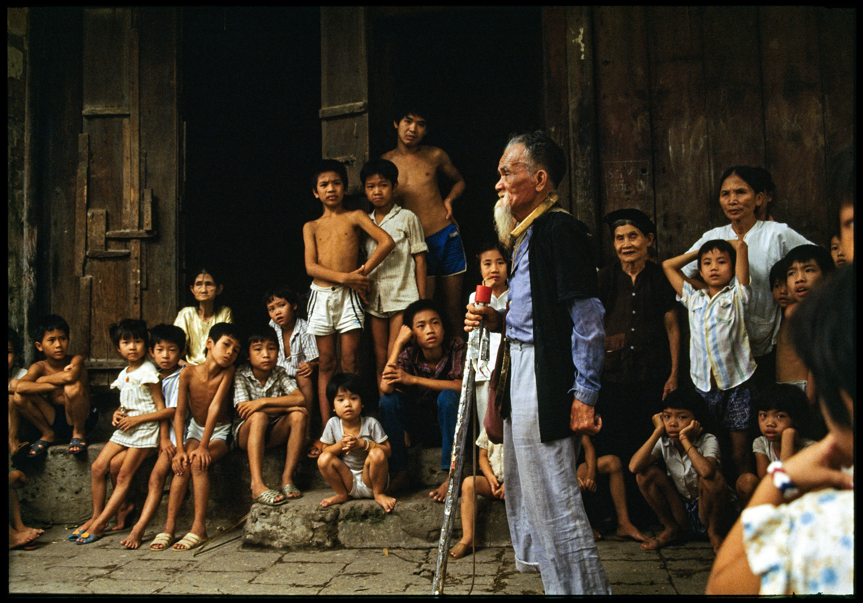 'Photo Hanoi’25 Biennale to turn the capital into a month-long open-air gallery'