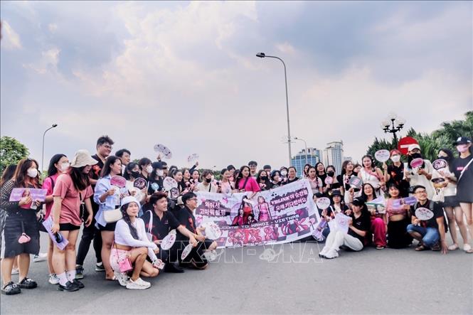 blackpink-300723.jpeg