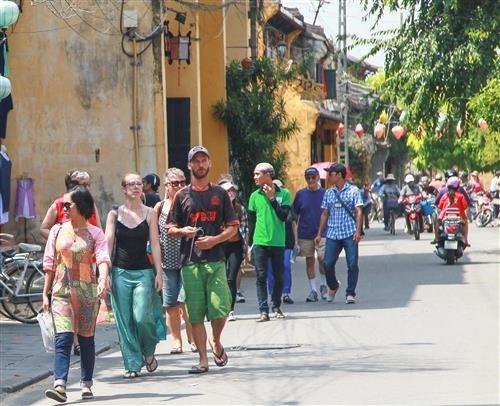 dukhachHoiAn.jpg