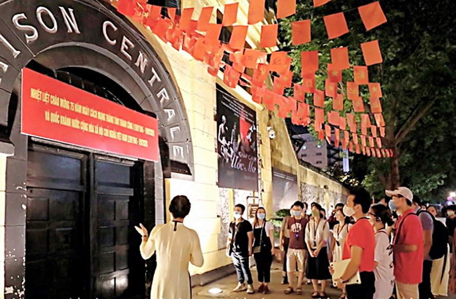 tour-trai-nghiem-dem-thieng.jpg