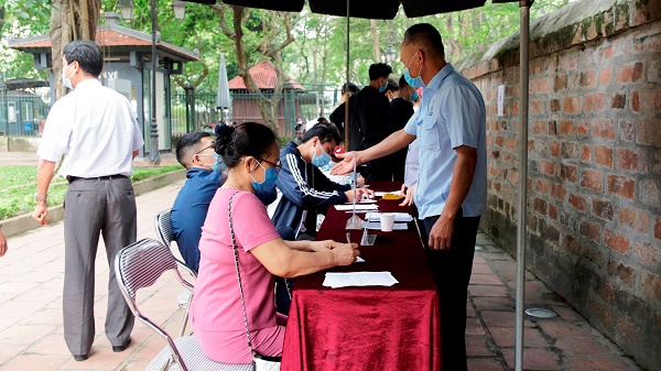 van-mieu2.jpg